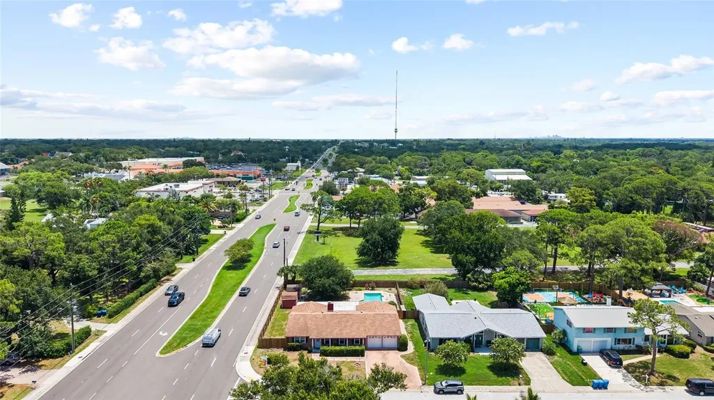 7797 132nd Way Seminole FL 33776
