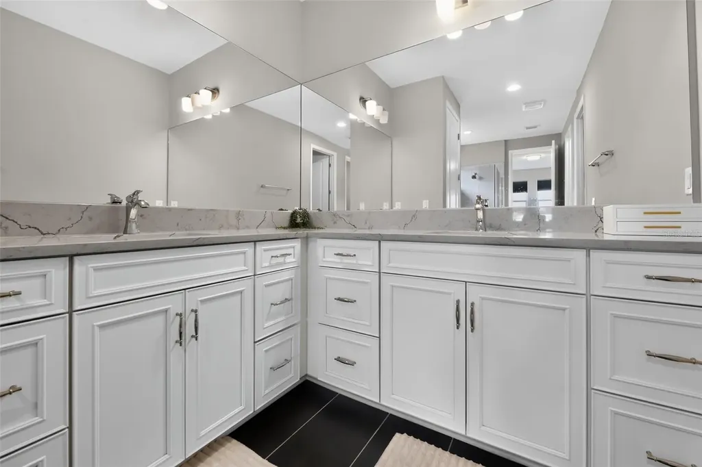 3663 Quiet Drive Sarasota FL 34240