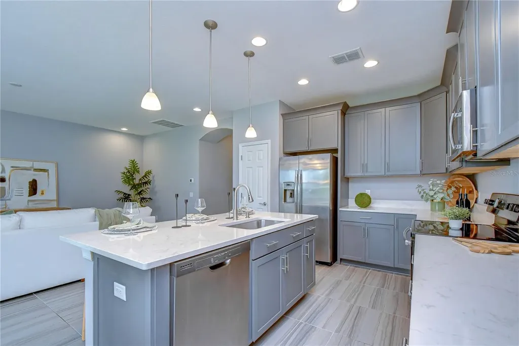 1621 Leaf Flower Lane Lutz FL 33558