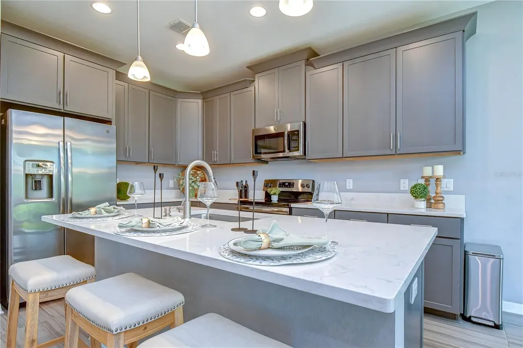1621 Leaf Flower Lane Lutz FL 33558