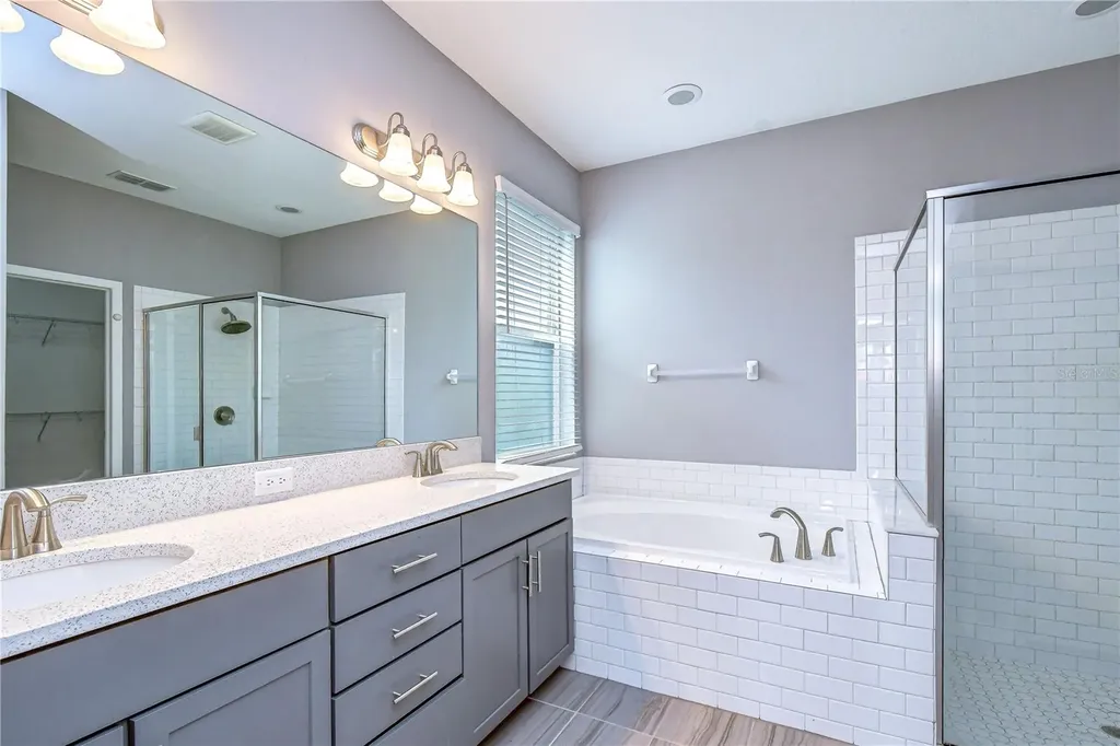1621 Leaf Flower Lane Lutz FL 33558