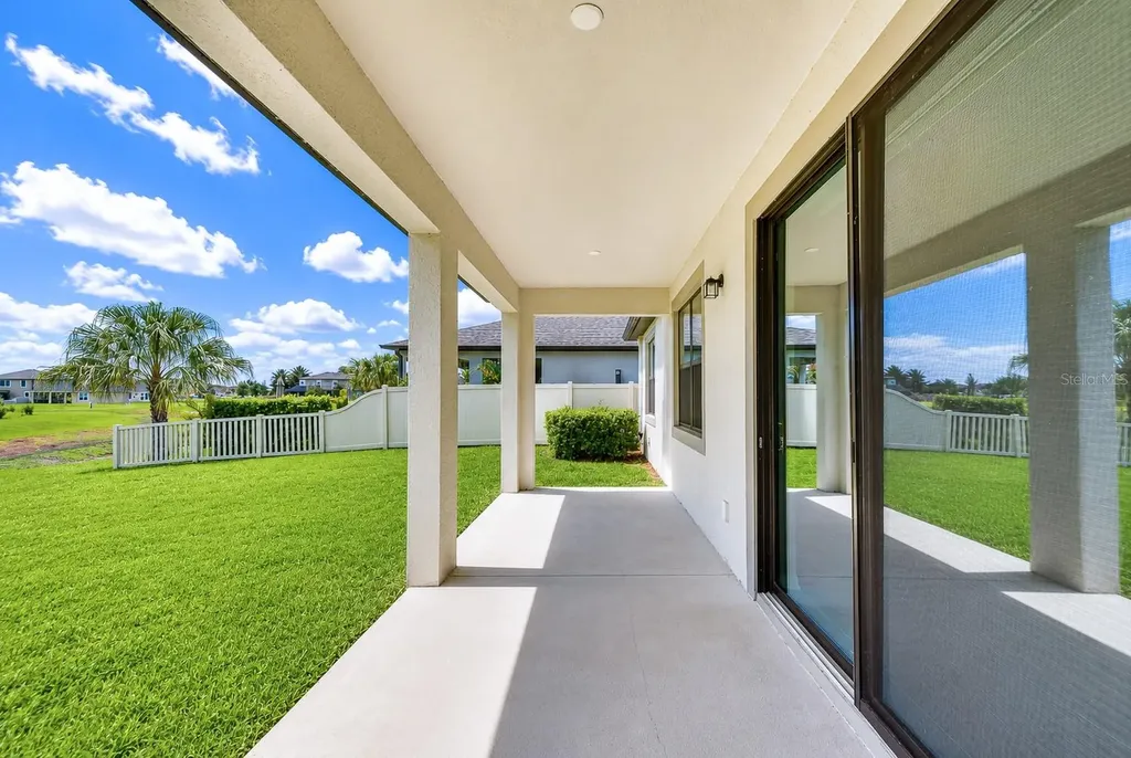 1621 Leaf Flower Lane Lutz FL 33558