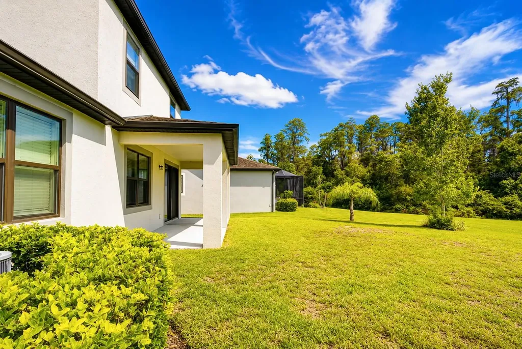 1621 Leaf Flower Lane Lutz FL 33558
