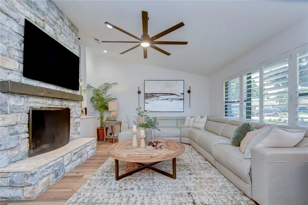 2980 Bridlewood Drive Palm Harbor FL 34683