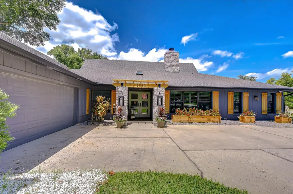 2980 Bridlewood Drive Palm Harbor FL 34683