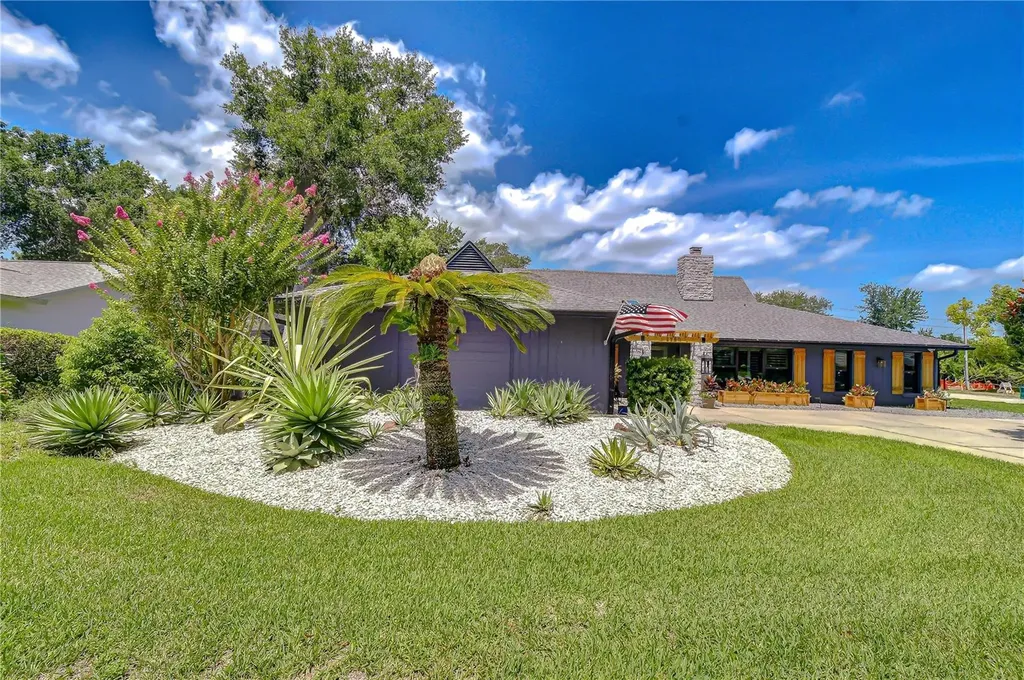 2980 Bridlewood Drive Palm Harbor FL 34683