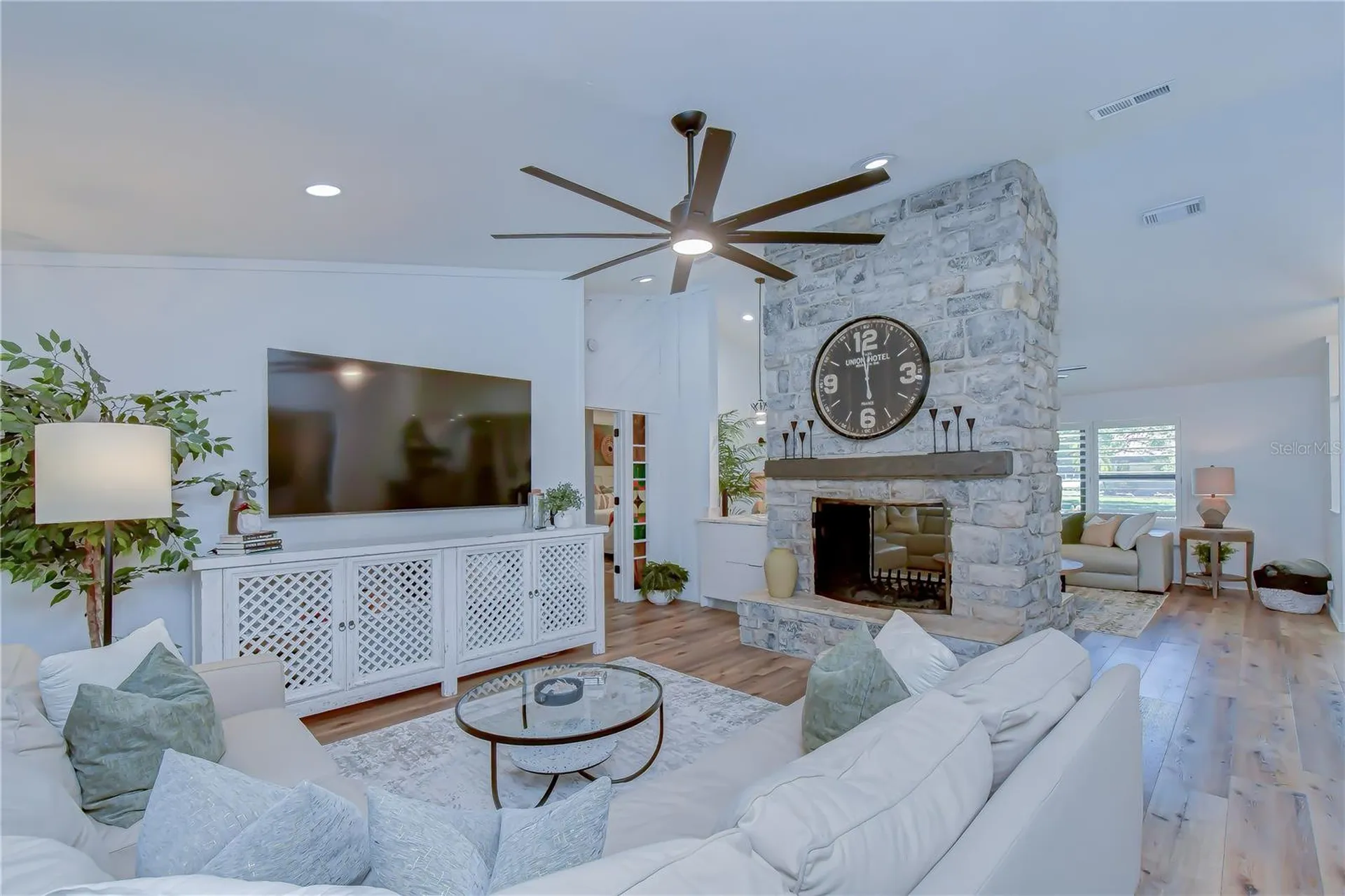 2980 Bridlewood Drive Palm Harbor FL 34683
