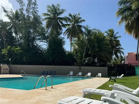 144 Plaza Virgen Gorda Luquillo PR 00773