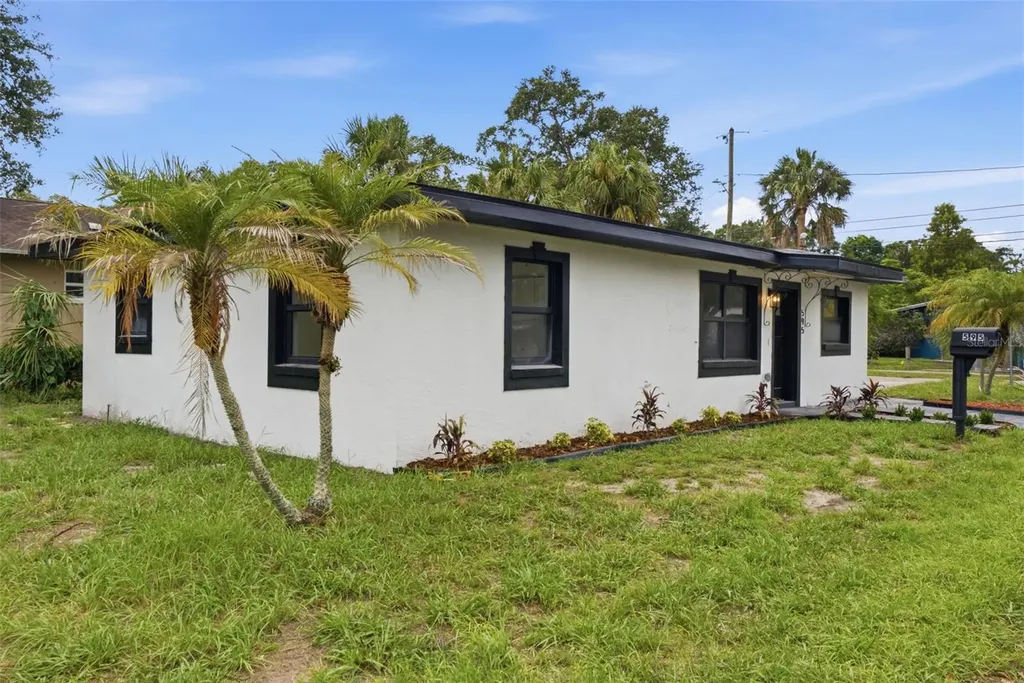 595 Pine Street Safety Harbor FL 34695
