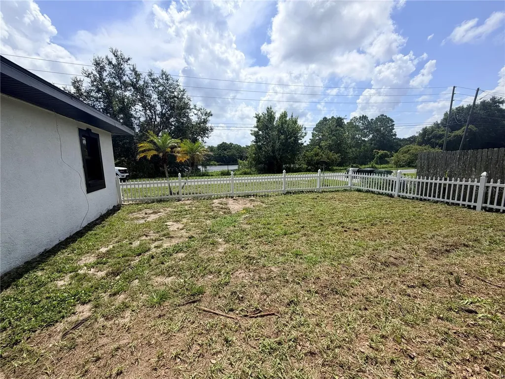 595 Pine Street Safety Harbor FL 34695