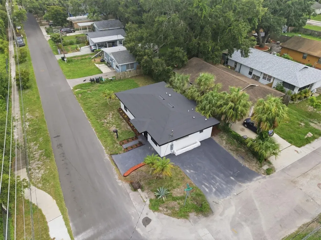 595 Pine Street Safety Harbor FL 34695