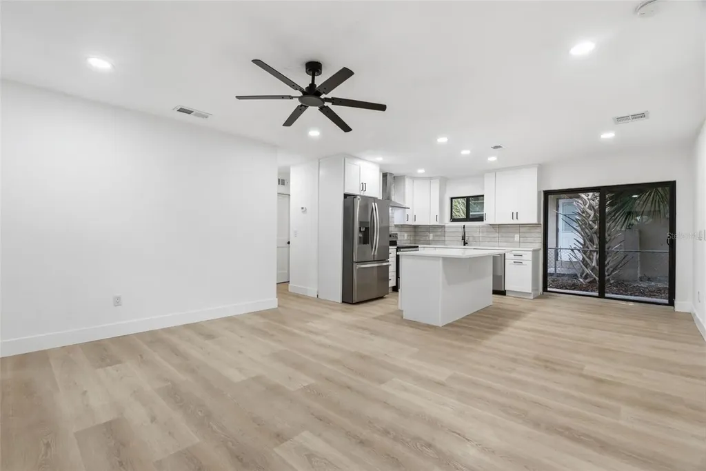 595 Pine Street Safety Harbor FL 34695