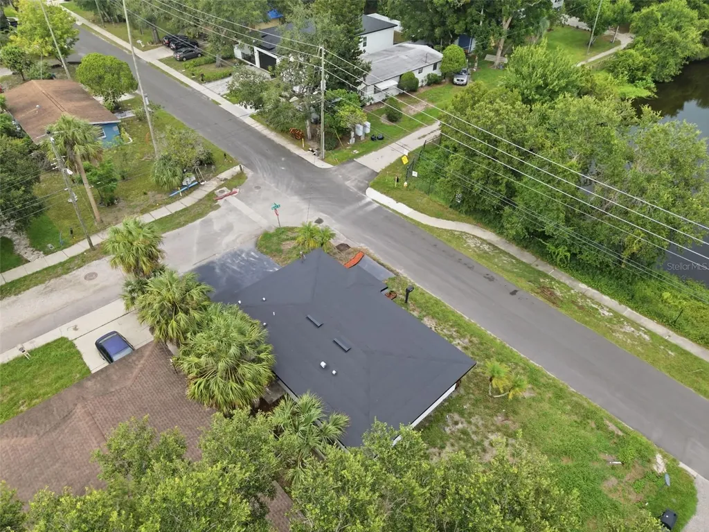 595 Pine Street Safety Harbor FL 34695