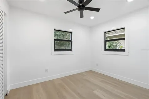 595 Pine Street Safety Harbor FL 34695
