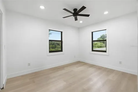 595 Pine Street Safety Harbor FL 34695
