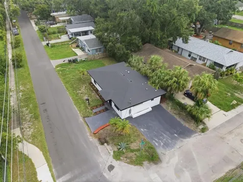 595 Pine Street Safety Harbor FL 34695