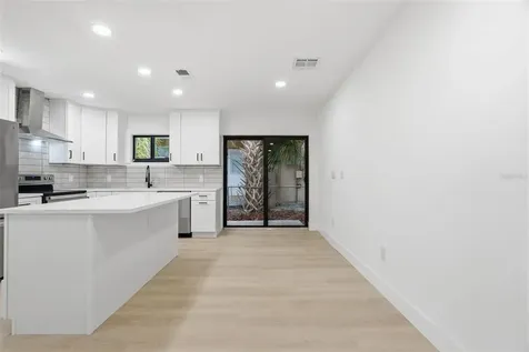 595 Pine Street Safety Harbor FL 34695