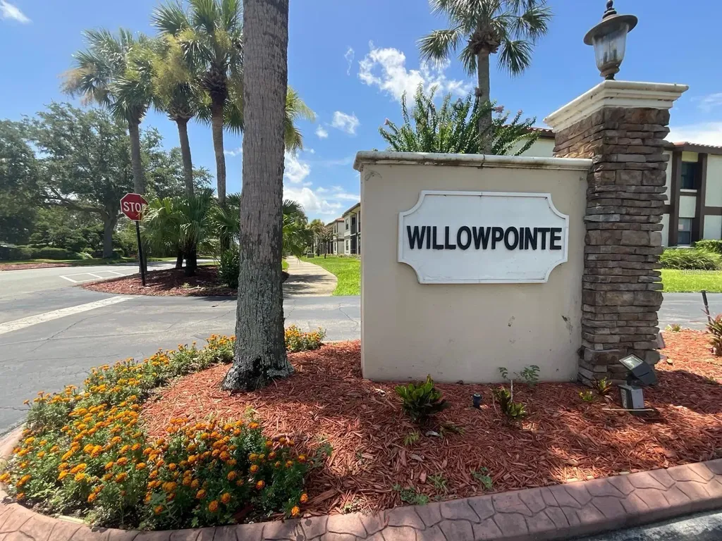 6062 Willowpointe Circle Orlando FL 32822
