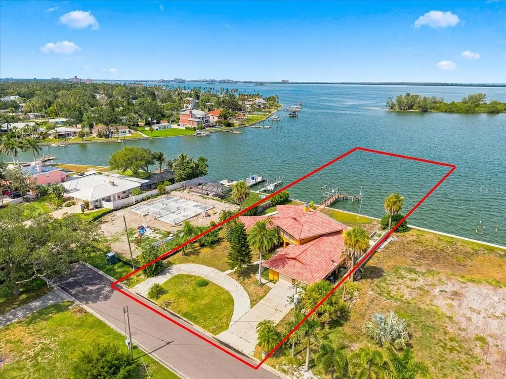 111 Shore Drive Dunedin FL 34698