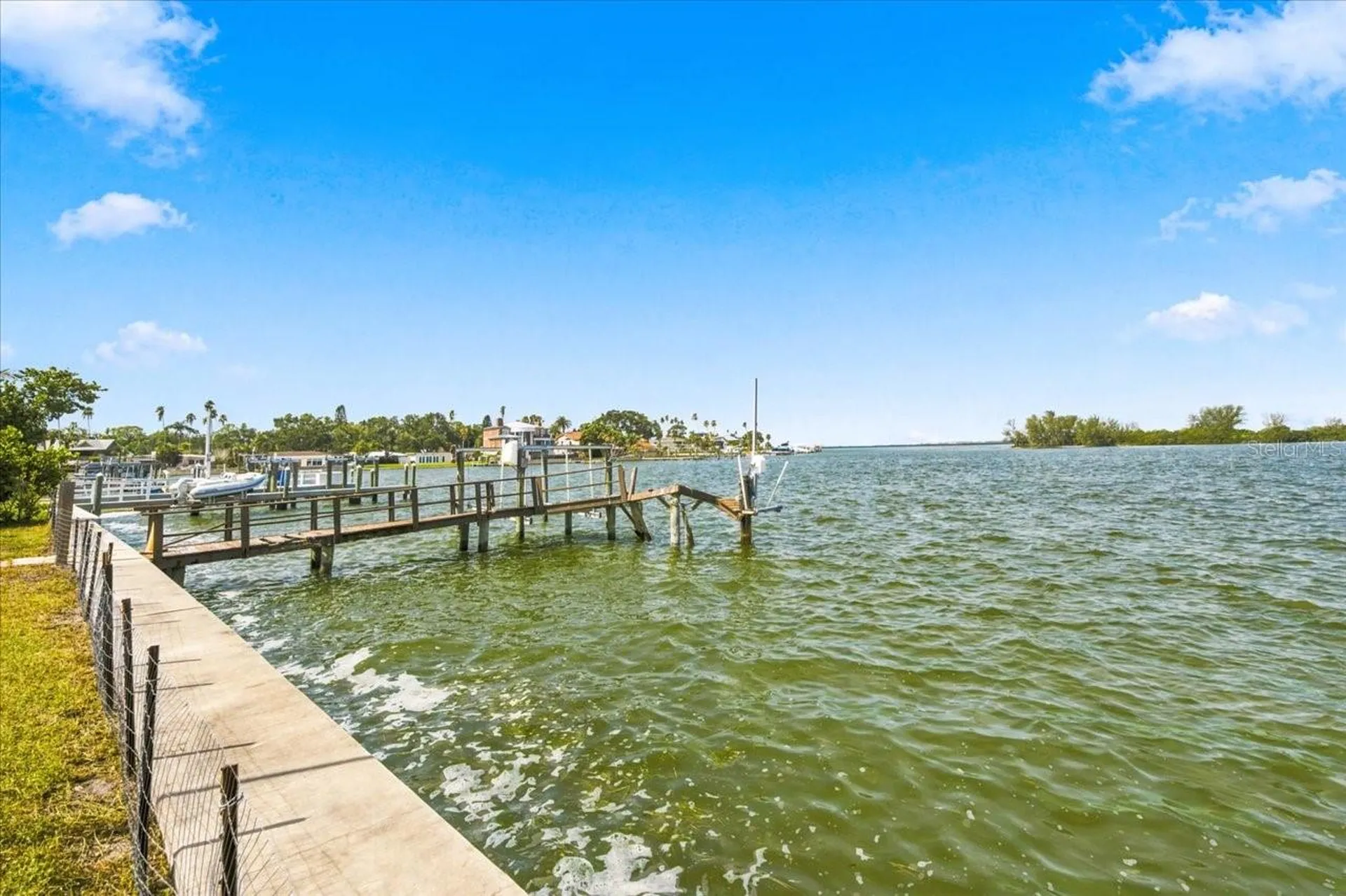 111 Shore Drive Dunedin FL 34698