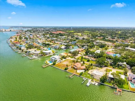 111 Shore Drive Dunedin FL 34698