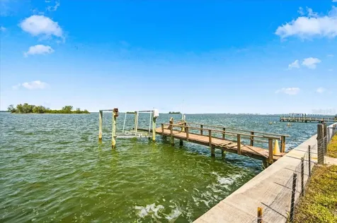 111 Shore Drive Dunedin FL 34698