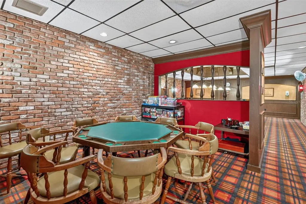 4390 Exeter Drive Longboat Key FL 34228