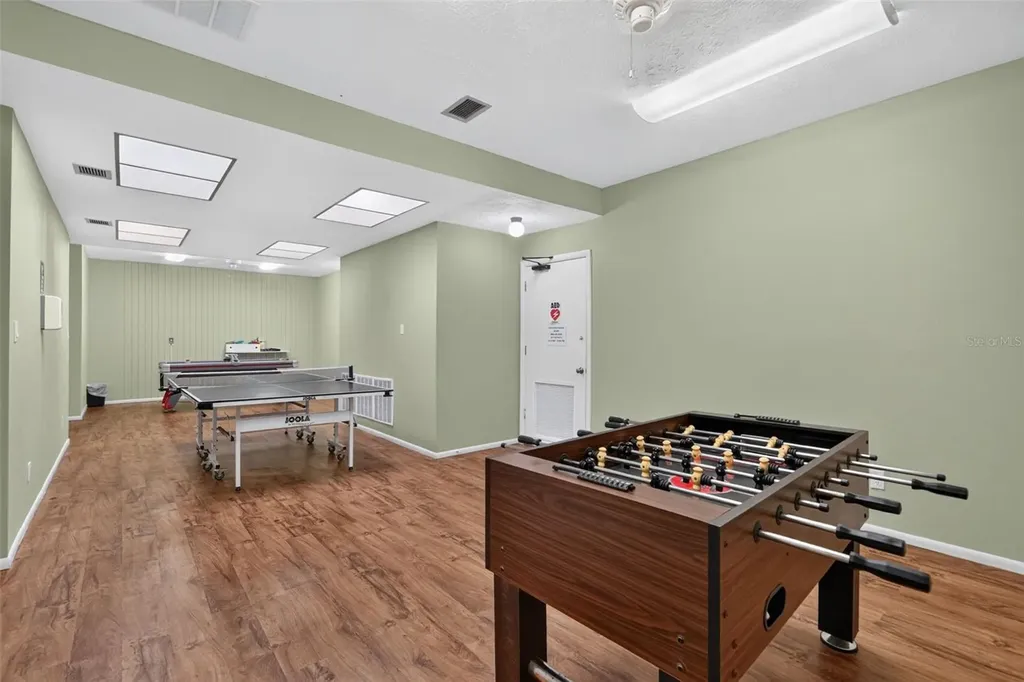 4390 Exeter Drive Longboat Key FL 34228