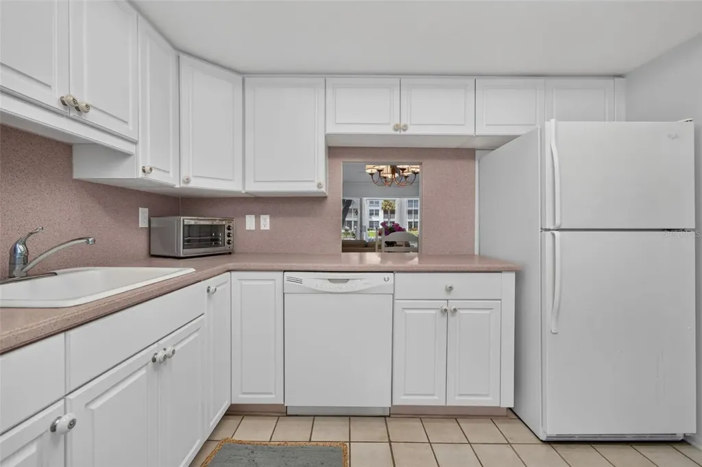 4390 Exeter Drive Longboat Key FL 34228