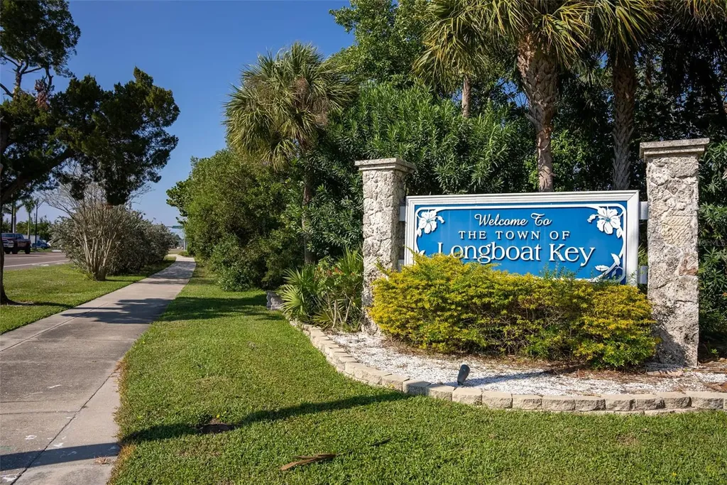 4390 Exeter Drive Longboat Key FL 34228