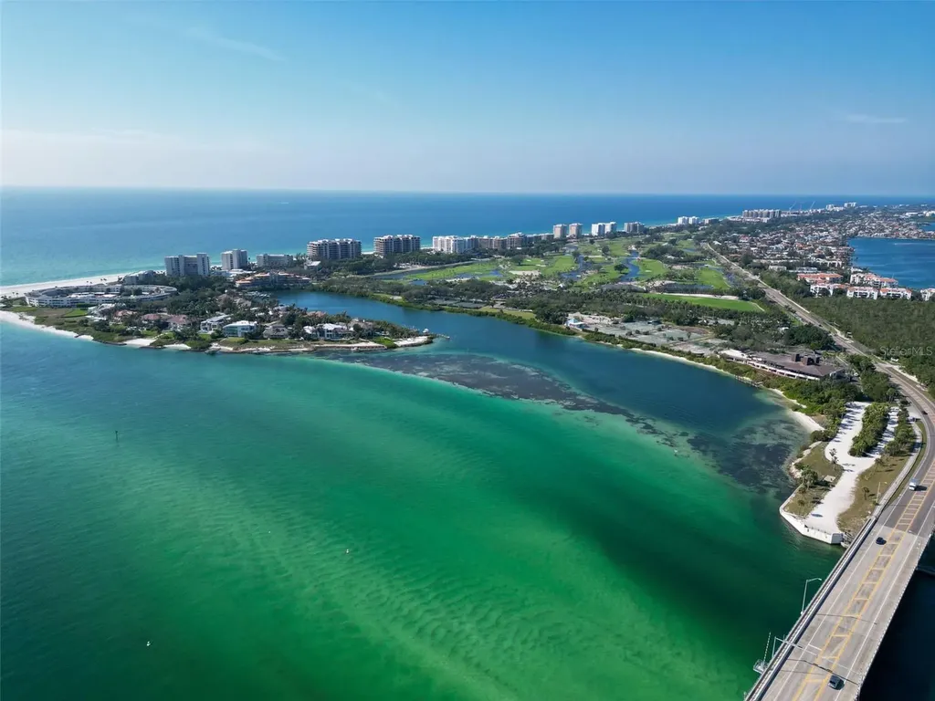 4390 Exeter Drive Longboat Key FL 34228