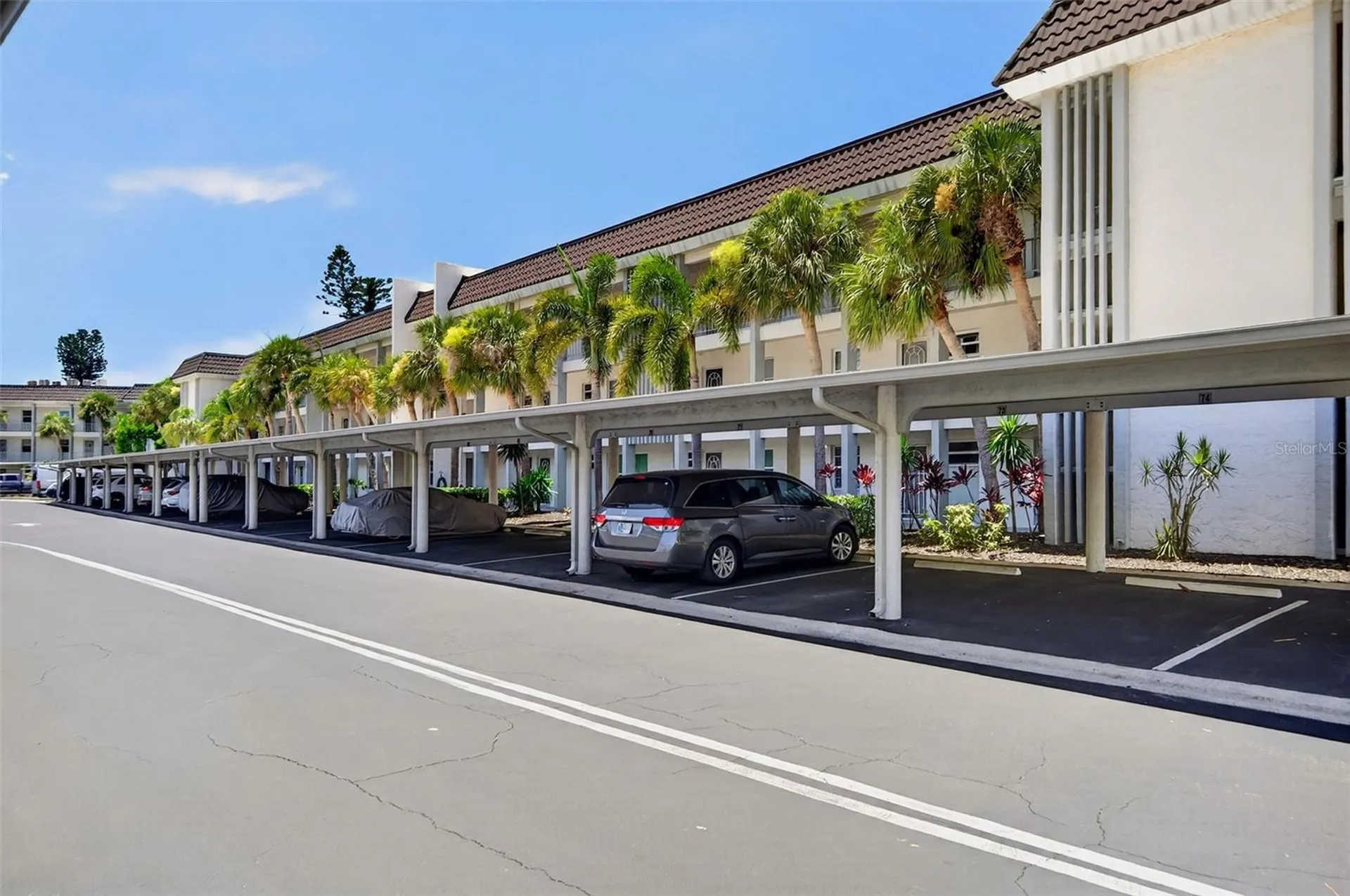 4390 Exeter Drive Longboat Key FL 34228