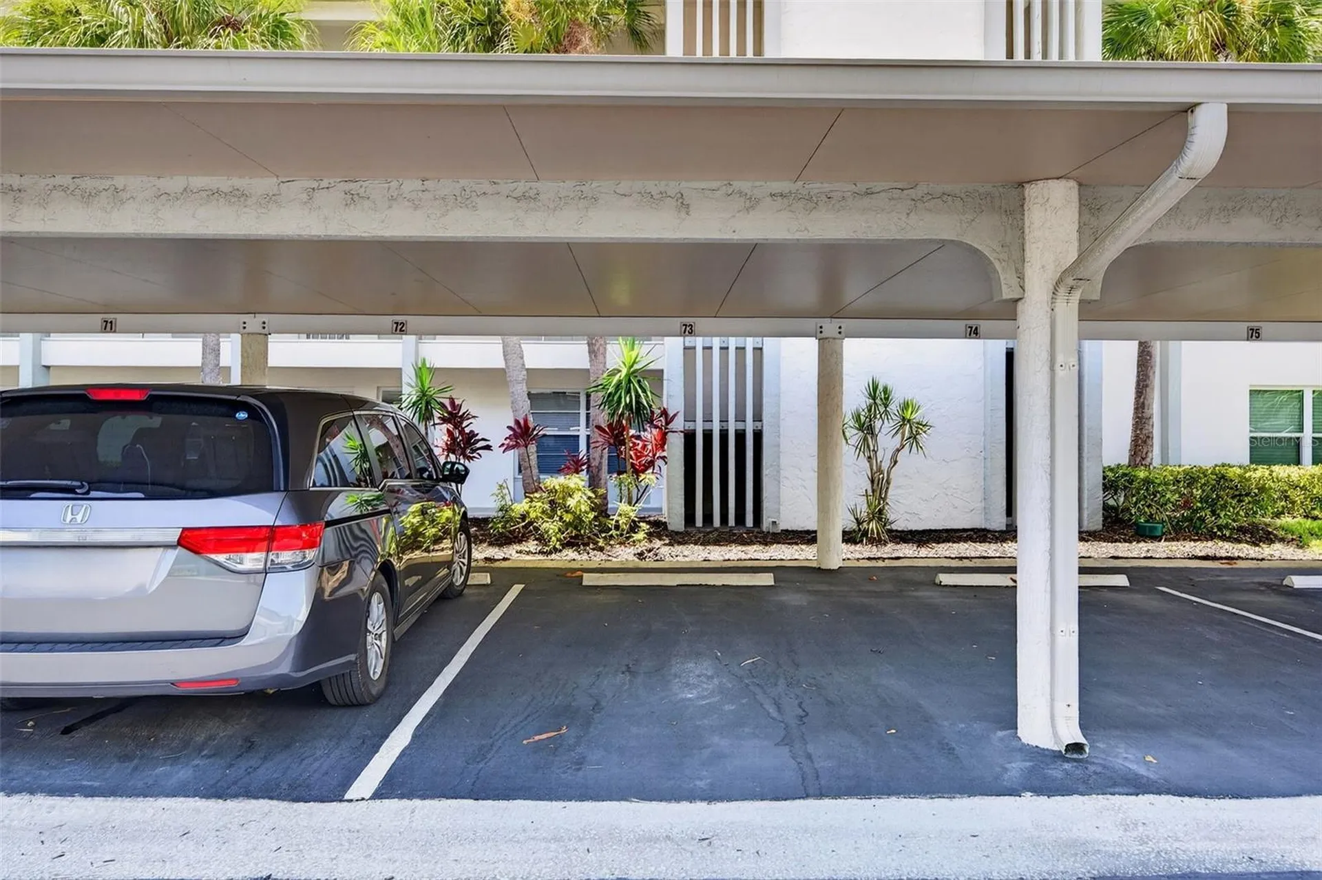 4390 Exeter Drive Longboat Key FL 34228