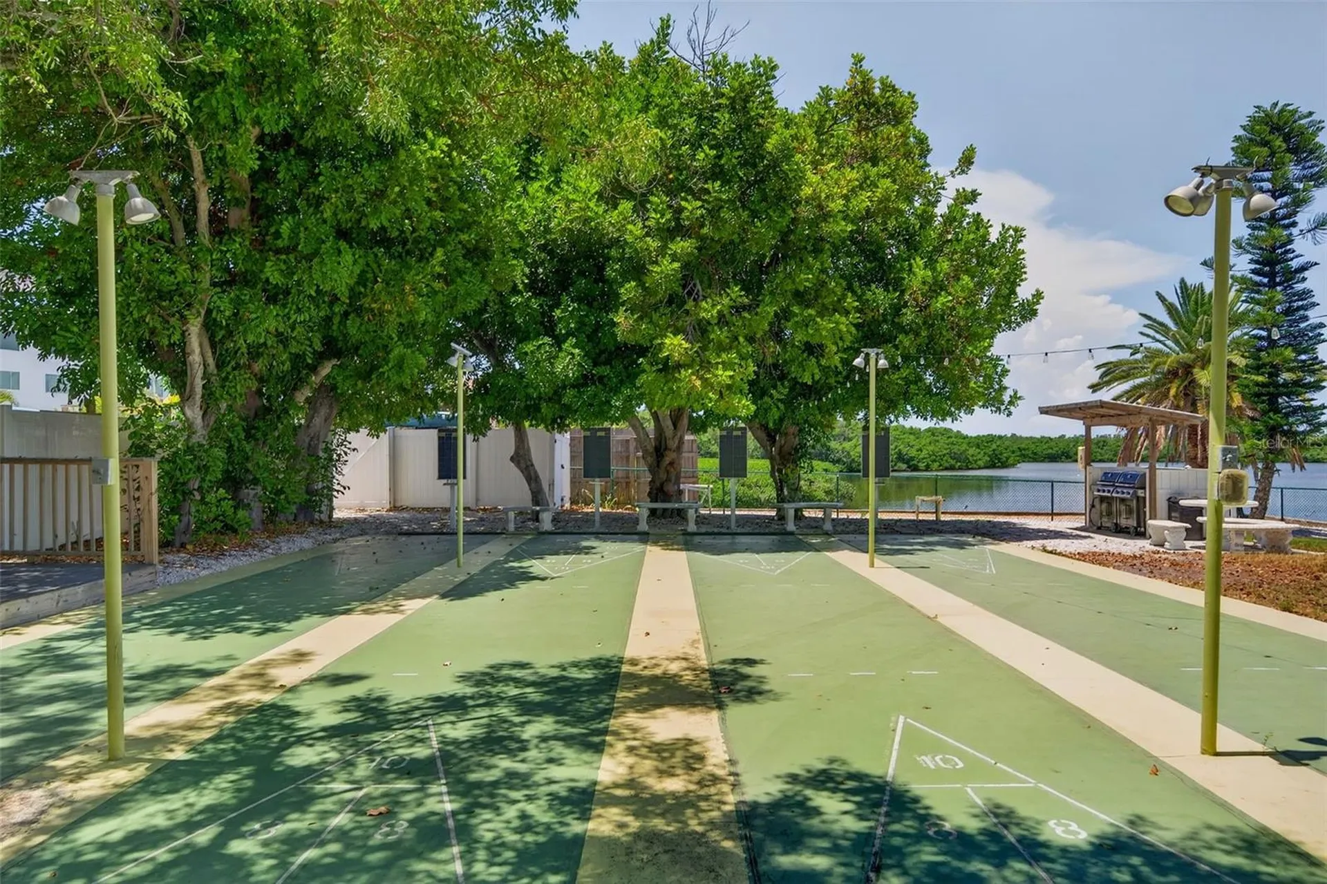 4390 Exeter Drive Longboat Key FL 34228