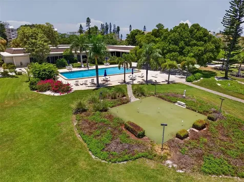 4390 Exeter Drive Longboat Key FL 34228