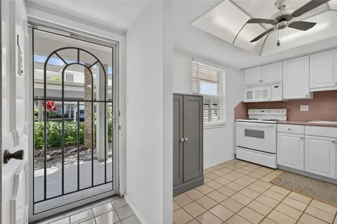 4390 Exeter Drive Longboat Key FL 34228