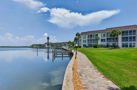 4390 Exeter Drive Longboat Key FL 34228