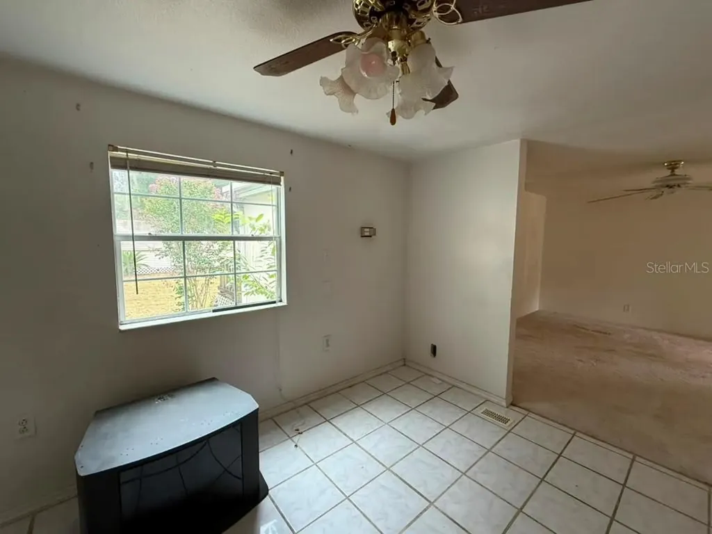 27416 Walnut Avenue Okahumpka FL 34762