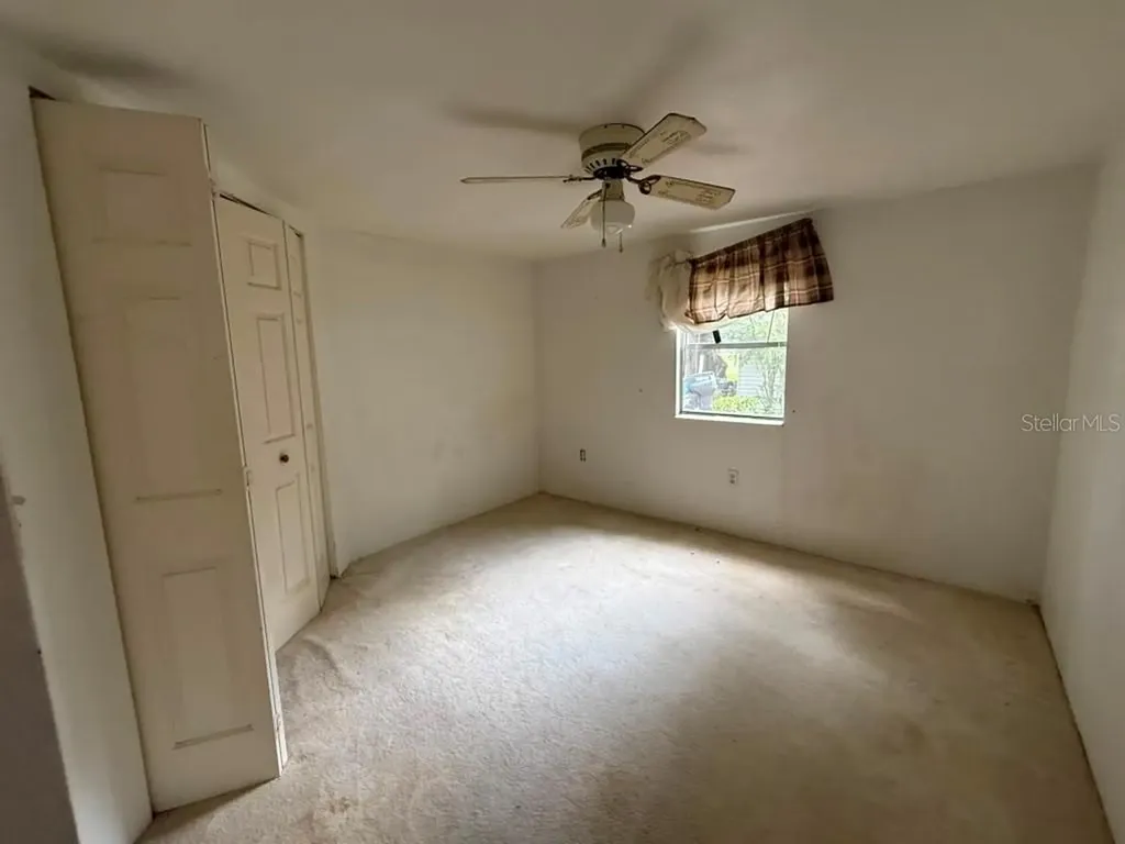 27416 Walnut Avenue Okahumpka FL 34762