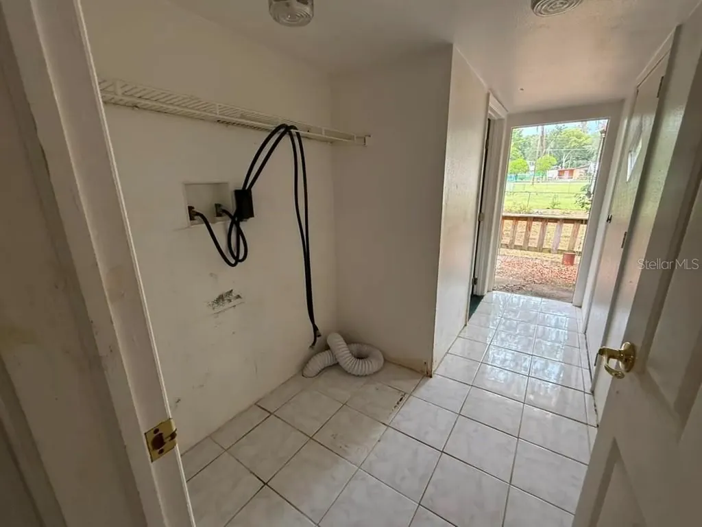 27416 Walnut Avenue Okahumpka FL 34762