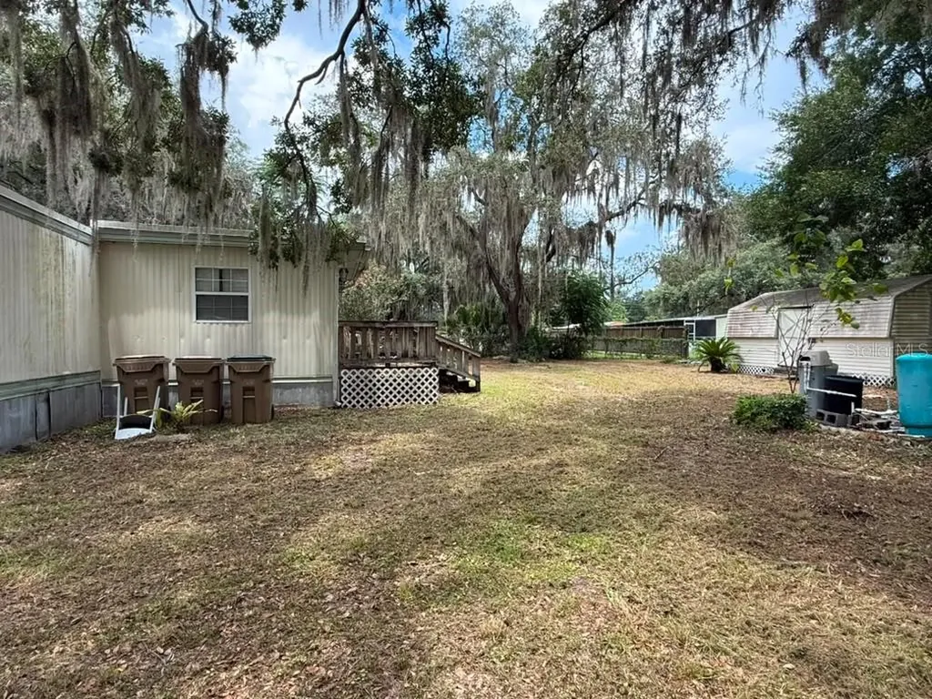 27416 Walnut Avenue Okahumpka FL 34762