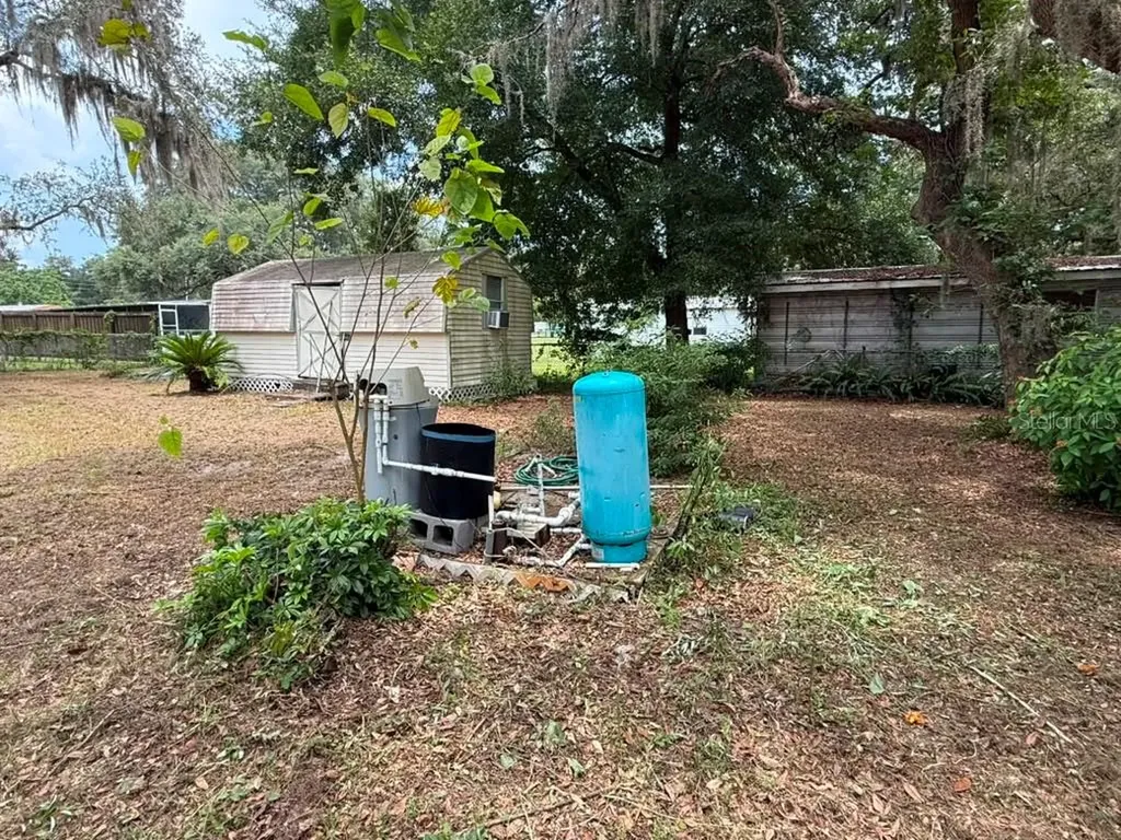 27416 Walnut Avenue Okahumpka FL 34762