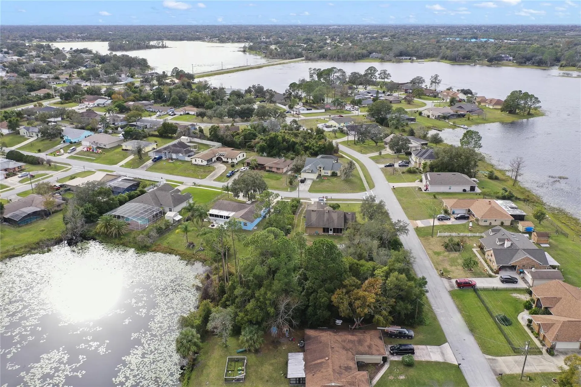 2145 Montecito Avenue Deltona FL 32738