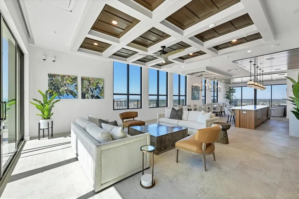 33 S Palm Avenue Sarasota FL 34236