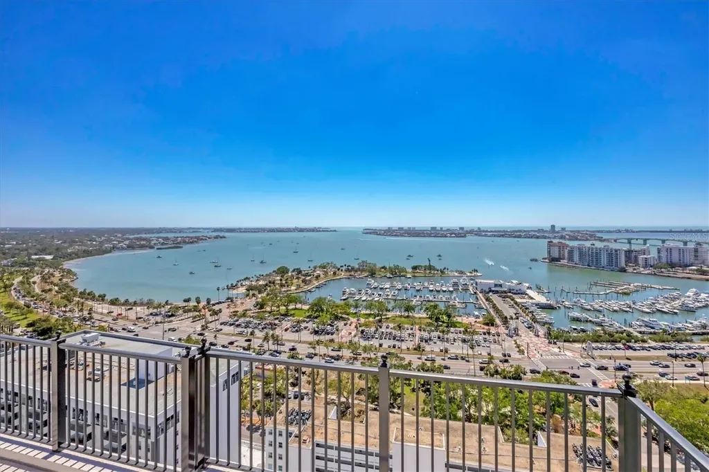 33 S Palm Avenue Sarasota FL 34236