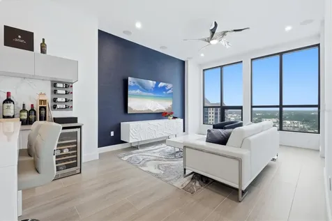 33 S Palm Avenue Sarasota FL 34236