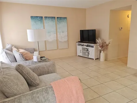 2458 Columbia Drive Clearwater FL 33763