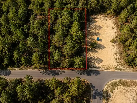 Sequoia Trail Track Ocklawaha FL 32179