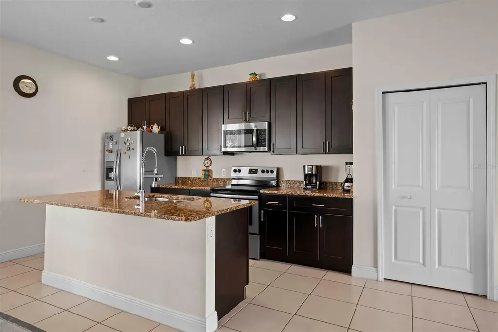 464 Danube Drive Poinciana FL 34759