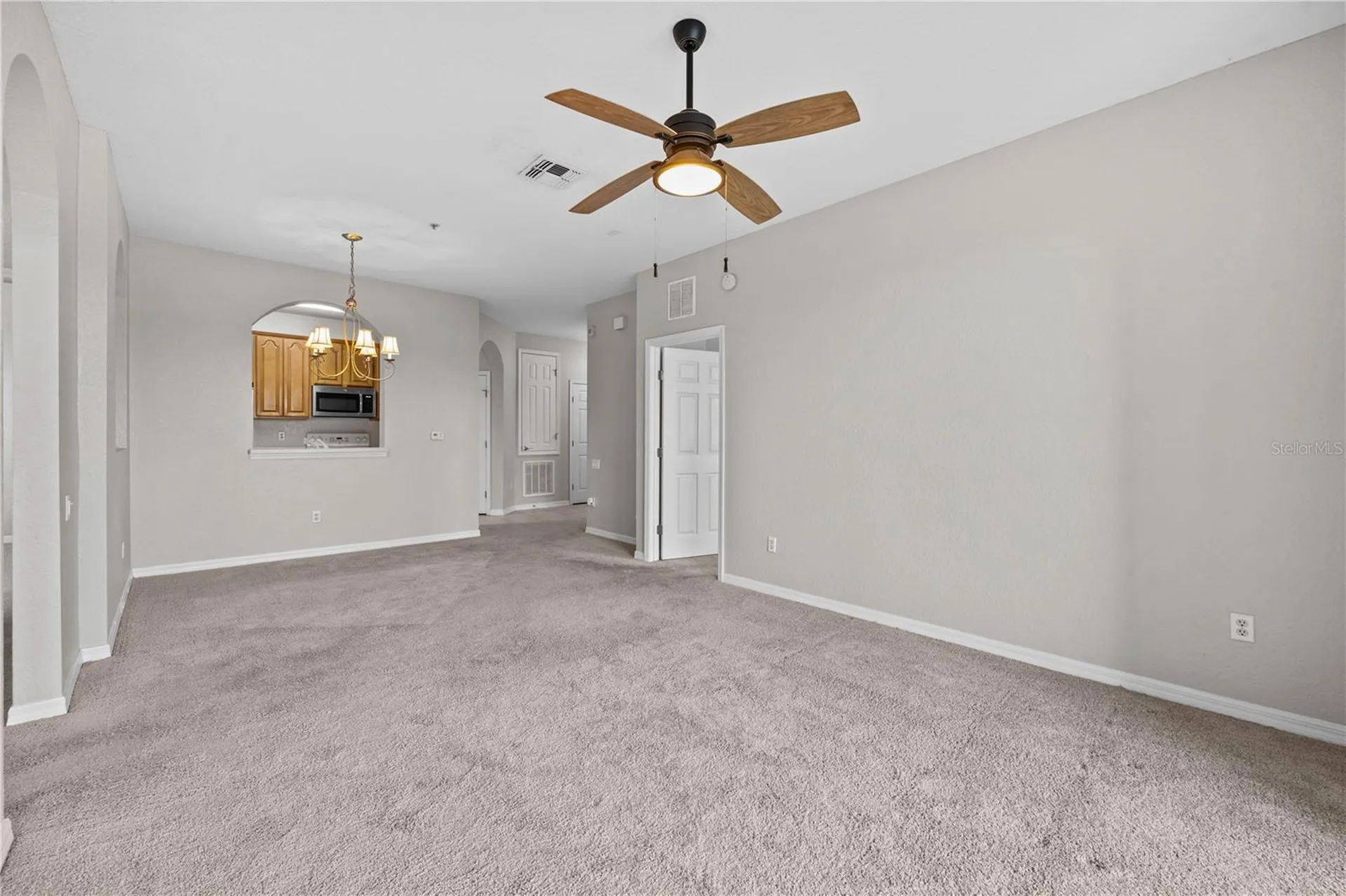 1351 Venezia Court Davenport FL 33896